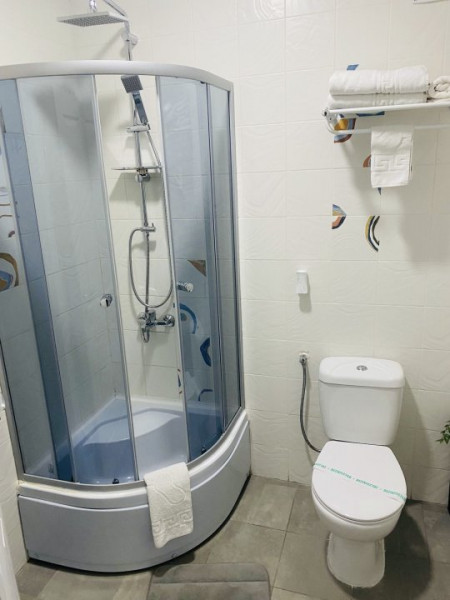 Apartament coquet Mamaia White Tower termen lung 