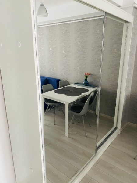 Apartament coquet Mamaia White Tower termen lung 