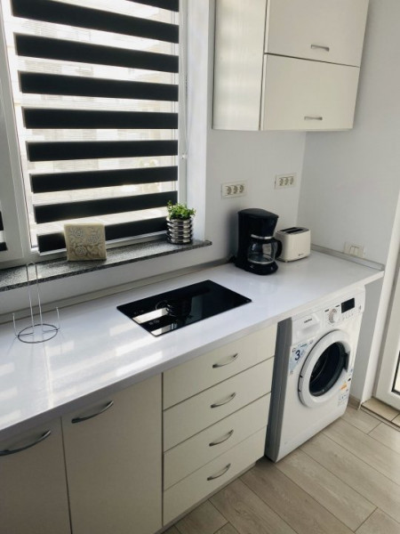 Apartament coquet Mamaia White Tower termen lung 