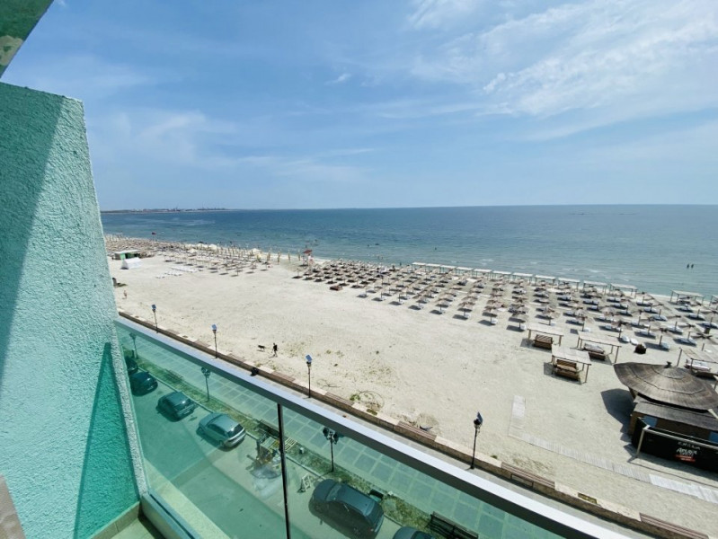 Apartament 3 camere Mamaia Nord  Vedere frontală la mare parcare inclusa