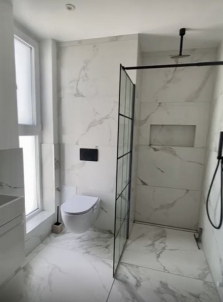 Apartament 3 camere Mamaia Nord  Vedere frontală la mare parcare inclusa