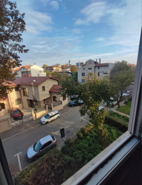 Închiriere Apartament modern Centru totul nou