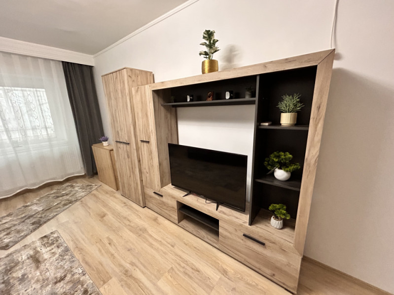 Apartament 2 camere decomandat, renovat recent – Bd. Ferdinand | Etaj 1