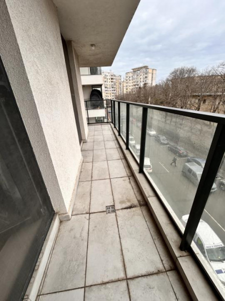 Inchiriere TomisPark 2 camere - Mobilat modern - Parcare subterana