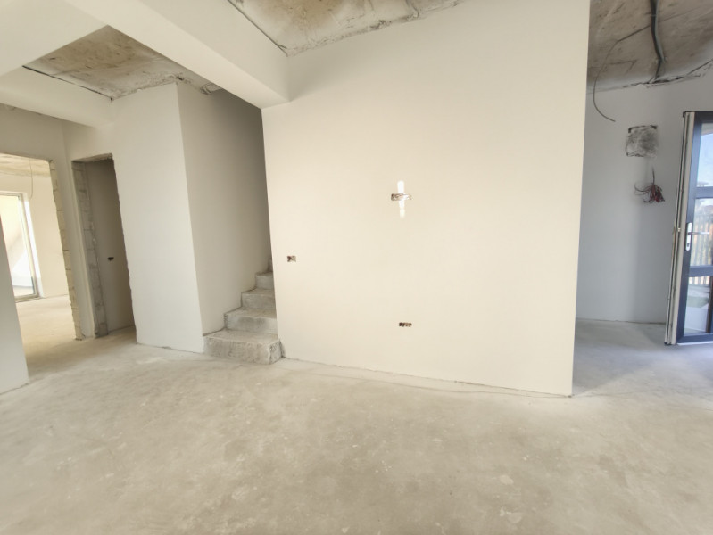 🏡 Vila modernă de vânzare strada M16 Mamaia Sat