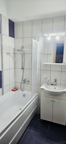 De închiriat – Studio  2 camere, bloc nou zona Campus Universitar 