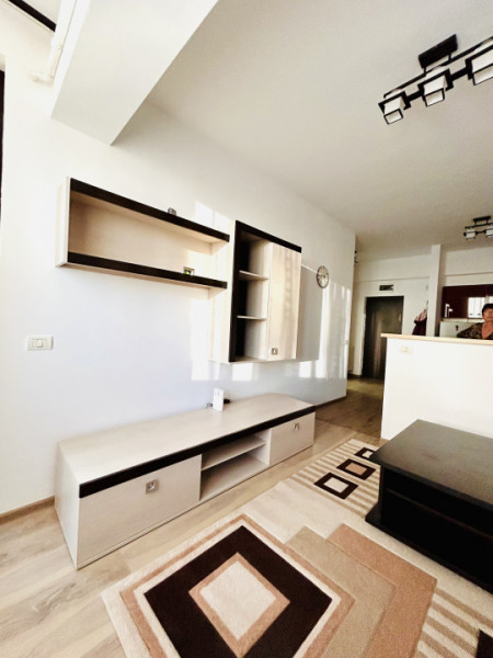 De închiriat – Studio  2 camere, bloc nou zona Campus Universitar 