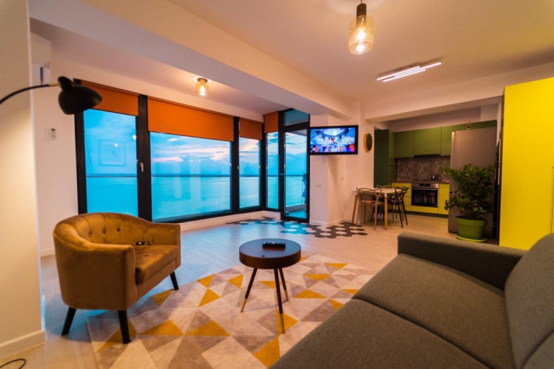 ✨ Garsonieră modernă de închiriat – Mamaia, zona Butoaie, vedere frontală la lac