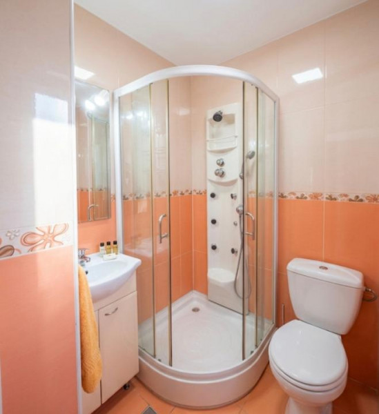 Apartament 3 camere de închiriat – Faleza Nord,Parc Str. Unirii Loc parcare