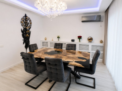 Vilă modernă P+1 de închiriat Mamaia Sat totul nou