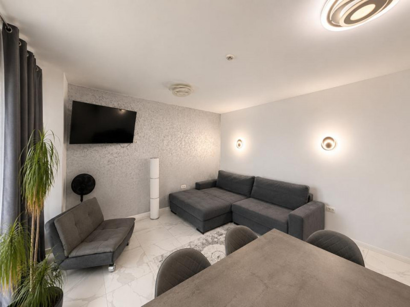 Apartament  3 camere de închiriat – Mamaia, zona Butoaie,loc  parcare