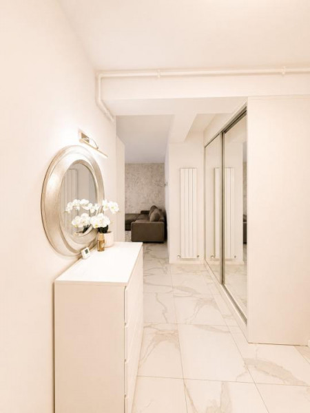 Apartament  3 camere de închiriat – Mamaia, zona Butoaie,loc  parcare