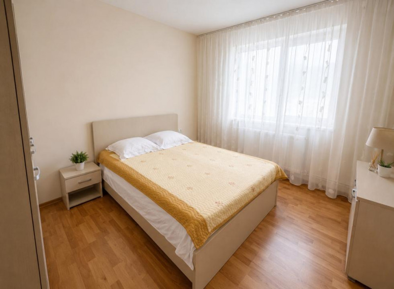 Apartament 2 camere de închiriat Centru cu centrală gaz termen lung