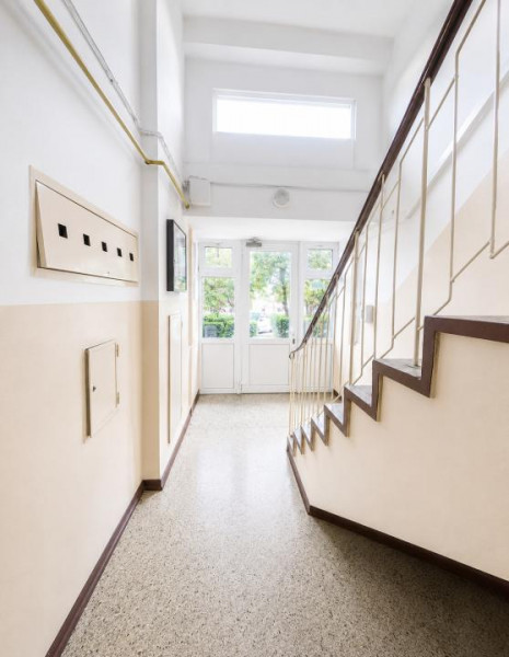 Apartament 2 camere de închiriat Centru cu centrală gaz termen lung