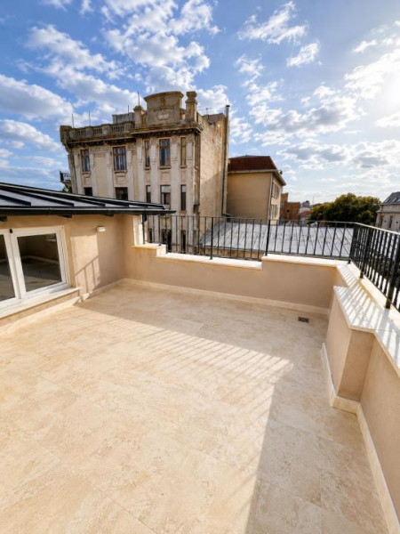 Închiriere duplex nemobilat 150 mp vis-a-vis Parc Primărie/Fantasio