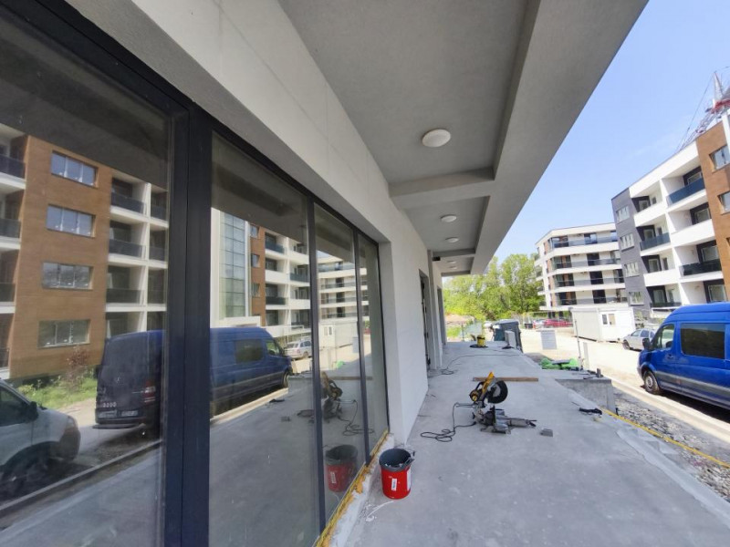 Închiriere Spațiu Comercial Nou Tomis Nord cu 3 locuri parcare
