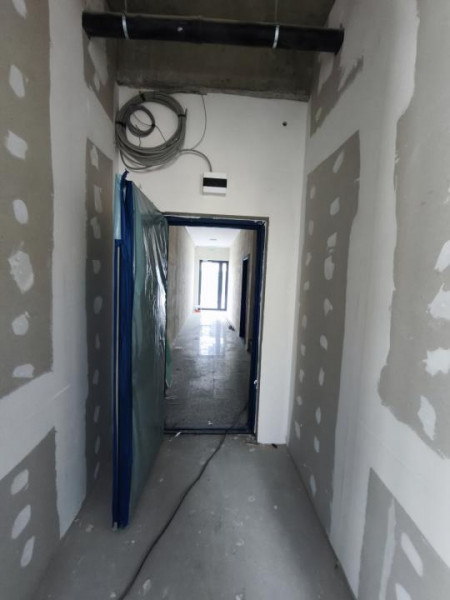 Închiriere Spațiu Comercial Nou Tomis Nord cu 3 locuri parcare