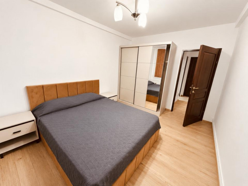 Apartament 3 camere de închiriat – Bulevardul Ferdinand, Centru