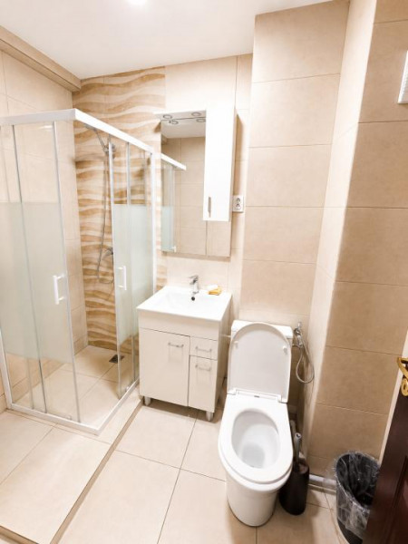 Apartament 3 camere de închiriat – Bulevardul Ferdinand, Centru