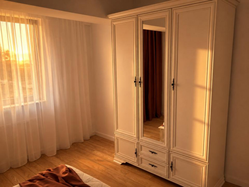 Inchiriere Duplex spațios 3 camere Faleza Nord bloc nou 