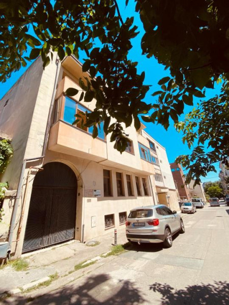 Vânzare apartament unic 2/3 camere 113 mp. Portul Tomis 