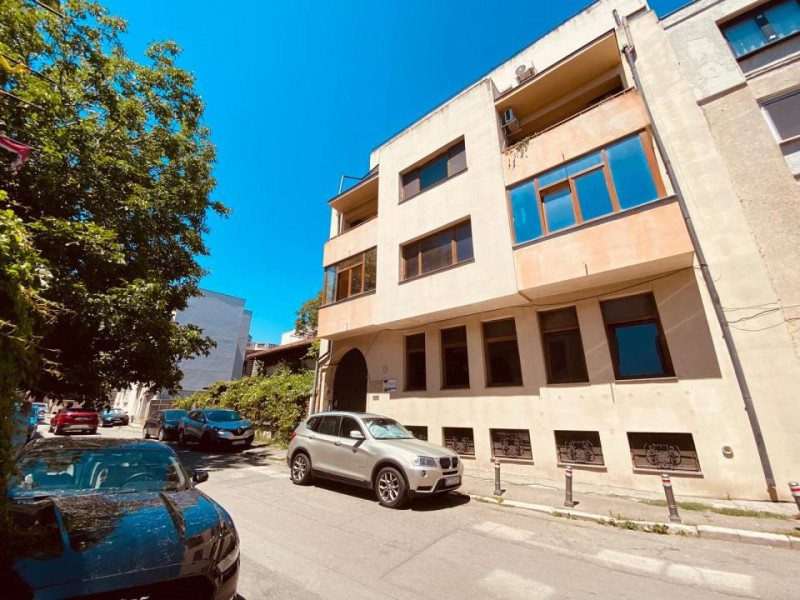 Vânzare apartament unic 2/3 camere 113 mp. Portul Tomis 
