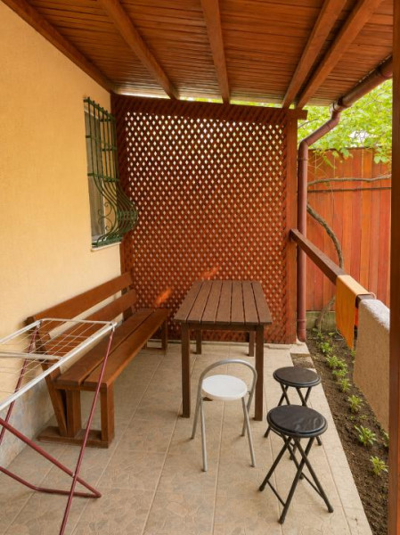 Casă de închiriat – 3 camere – Cartier Boreal – Curte proprie