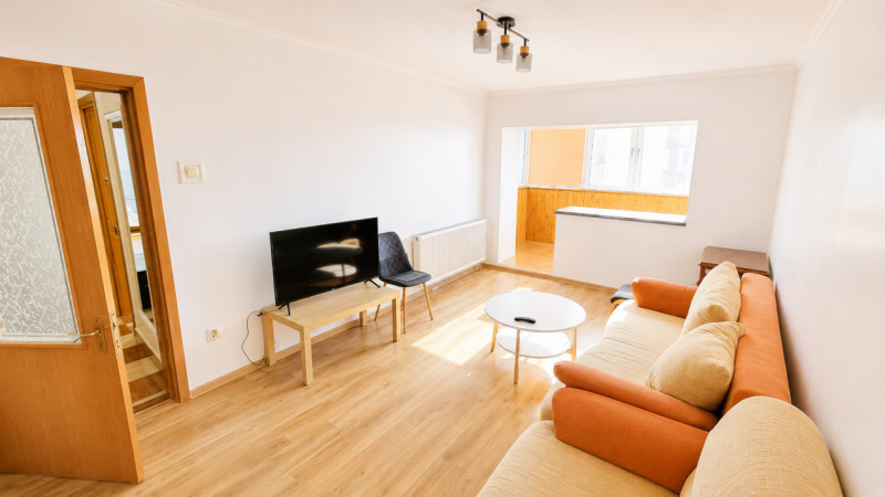 De închiriat – Apartament 3 camere decomandat | Zona Supernova – Brătianu 