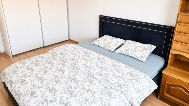 De închiriat – Apartament 3 camere decomandat | Zona Supernova – Brătianu 