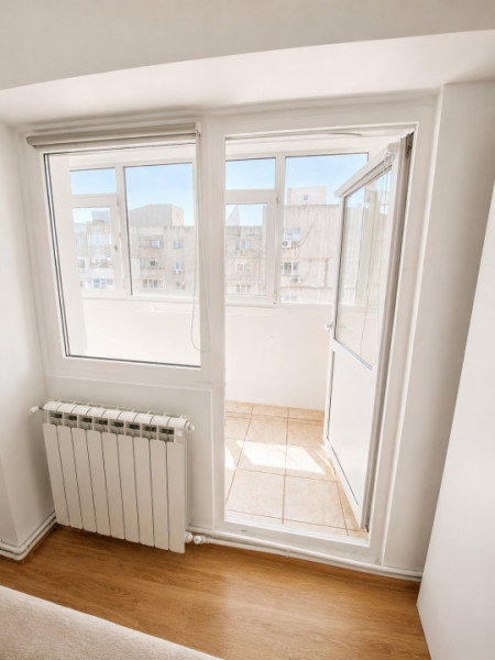 De închiriat – Apartament 3 camere decomandat | Zona Supernova – Brătianu 