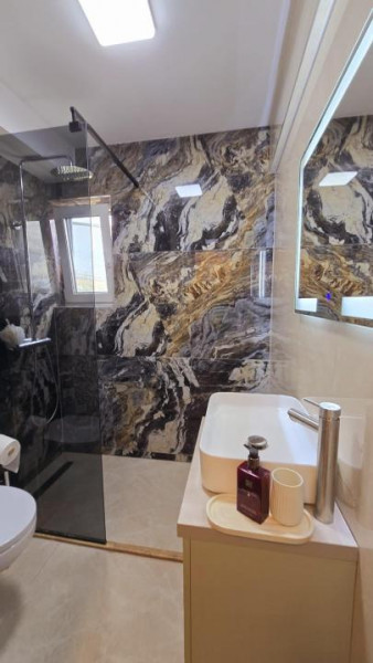 Apartament de Închiriat renovat recent City Park Mall parcul Tăbăcărie