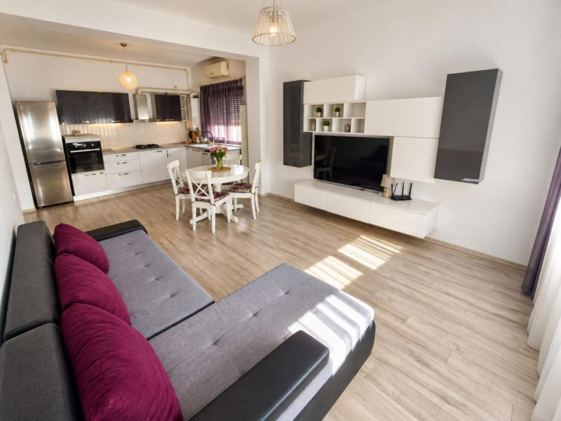 Vânzare Apartament Universitate Campus bloc p+2