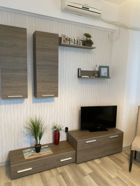 Apartament 2 camere Summerland vedere la lac perioada extrasezon