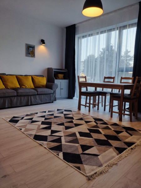 Inchiriere 2 camere Bloc nou ICIL zona aerisita loc de parcare privat