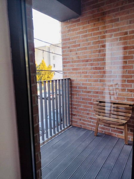 Inchiriere 2 camere Bloc nou ICIL zona aerisita loc de parcare privat