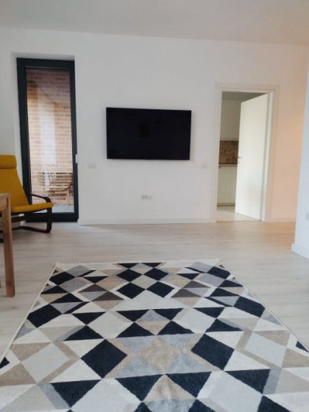 Inchiriere 2 camere Bloc nou ICIL zona aerisita loc de parcare privat