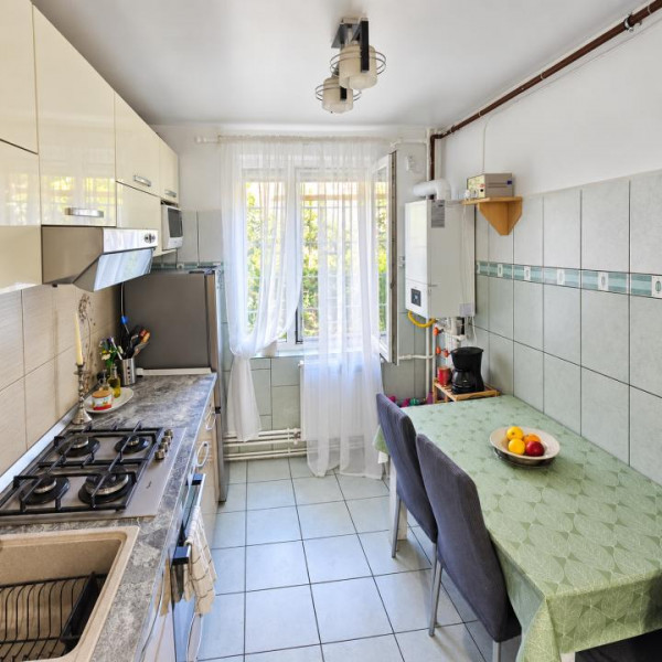Inchiriere apartament City Park Mall cu parcare proprie