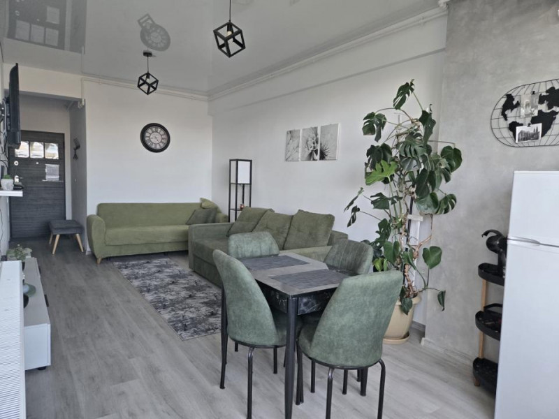 Închiriere Apartament Mamaia Nord langa Hanul cu Peste