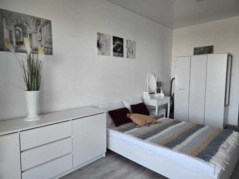 Închiriere Apartament Mamaia Nord langa Hanul cu Peste
