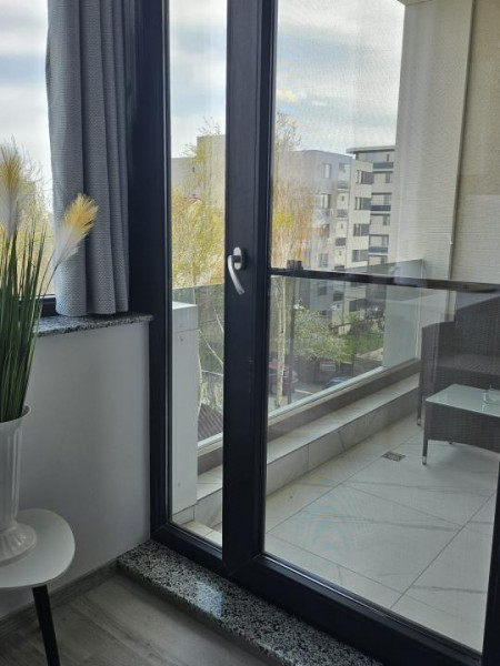 Închiriere Apartament Mamaia Nord langa Hanul cu Peste