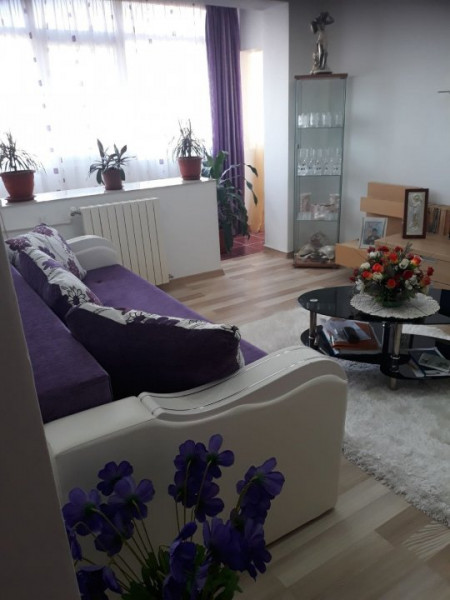 Apartament la 2 pași de City Park și Piata Tomis 3