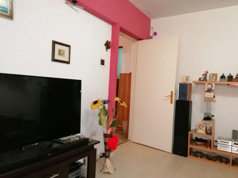 Apartament decomandat Faleza Nord vav de parc