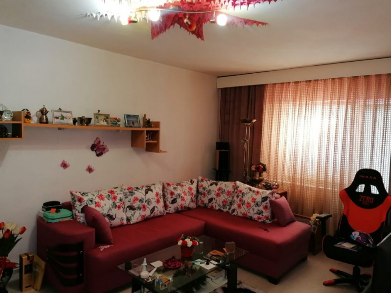 Apartament decomandat Faleza Nord vav de parc