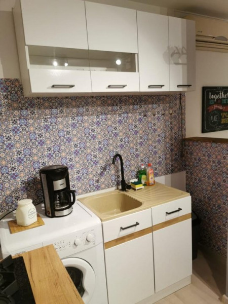 Apartament decomandat Faleza Nord zona Reyna