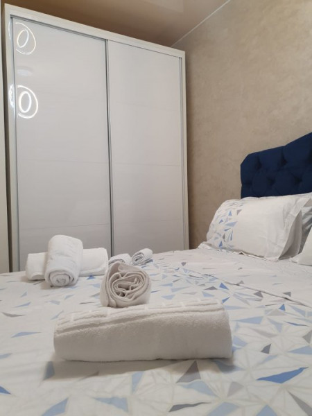 Apartament coquet Mamaia Moonlight valabil extrasezon luna septembrie 