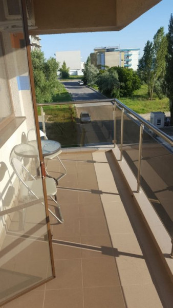 Exclusiv Apartament deosebit Mamaia  vedere frontala la lac 