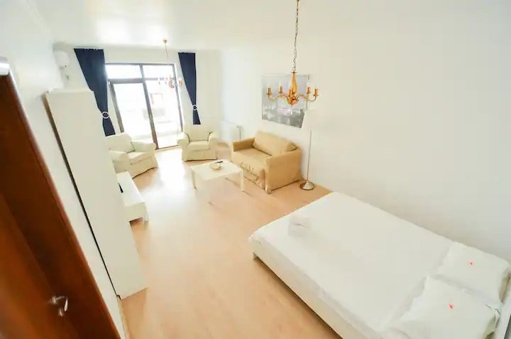 Apartament coquet Mamaia Solid House  valabil extrasezon