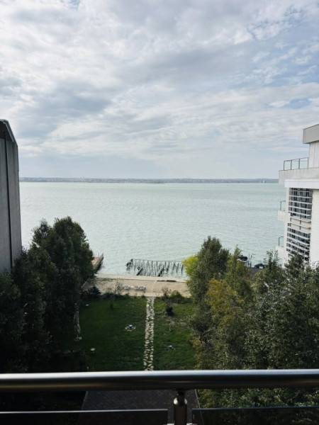  Apartament nou  inclusiv vara Mamaia Stațiune vedere frontala la lac 