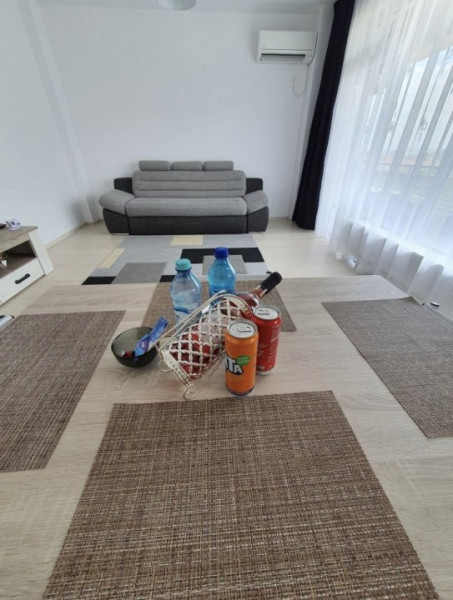 Apartament Mamaia Nord langa Hanul Piratilor la 2 pași de plaja