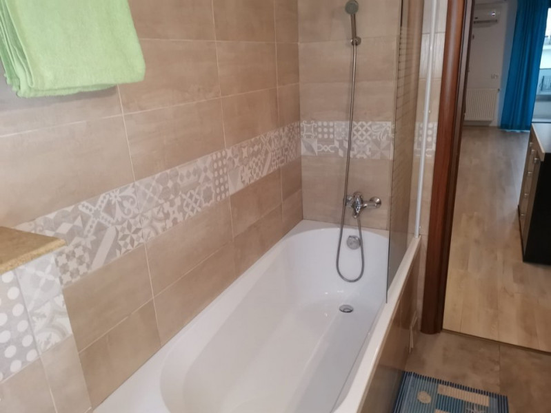 Apartament langa plaja dotari complete cu loc de parcare